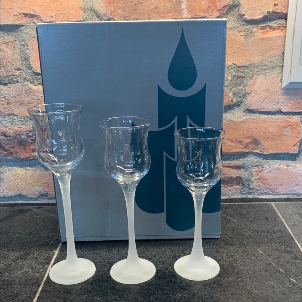 SET OF 3 PARTYLITE GLASS VOTIVE HOLDERS